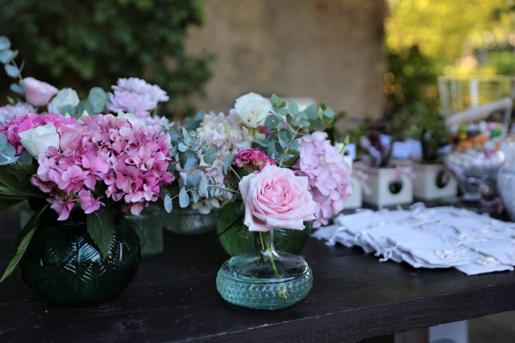 Foto decoración floral de Peli Giorgio. Elopement
