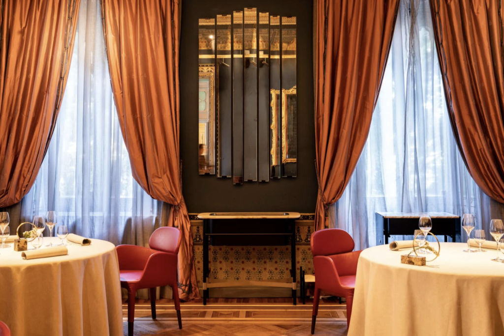 Foto del interior del restaurante Villa Crespi