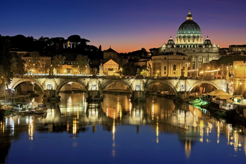 Foto del Lungotevere de noche, Roma